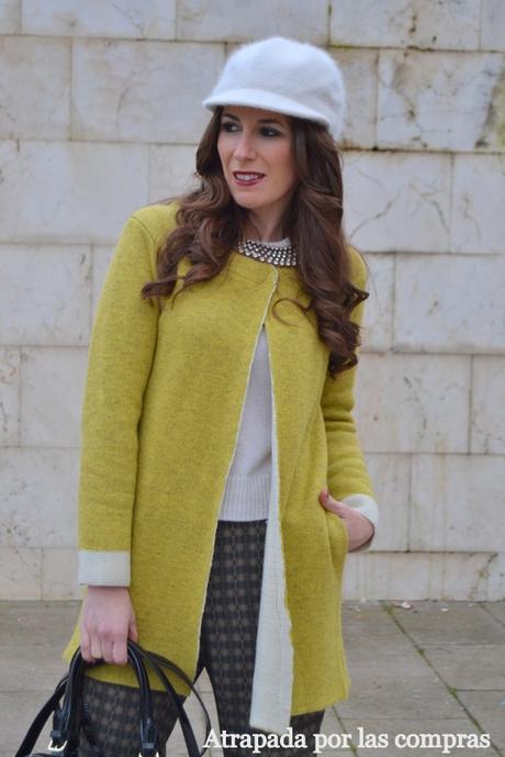 YELLOW COAT