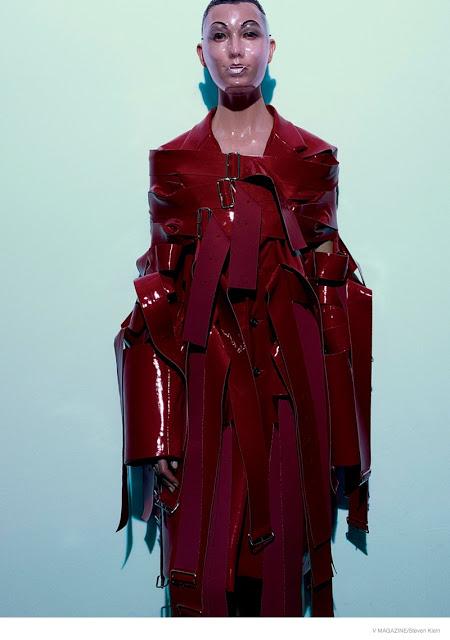 Karlie Kloss casi irreconocible para VMagazine