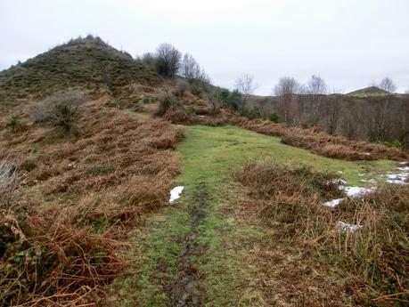 El Cantu Muñón-La Ceceal-L' Arquera-L' Artusu-La Peñona