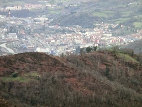 El Cantu Muñón-La Ceceal-L' Arquera-L' Artusu-La Peñona
