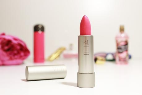 ILIA BEAUTY desde Ikons Gallery