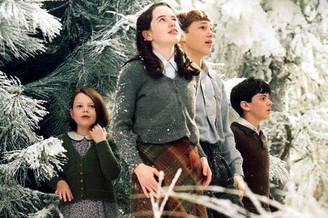 Reseña: Las Crónicas de Narnia: El León, la Bruja y el Armario