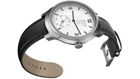 Swatch y otros fabricantes suizos se atreven al fin con los smartwatch