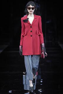 Emporio Armani no presentó capas en su nueva colección
