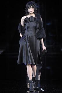 Emporio Armani no presentó capas en su nueva colección