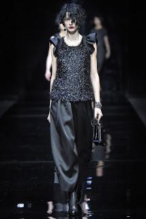 Emporio Armani no presentó capas en su nueva colección