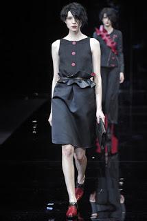 Emporio Armani no presentó capas en su nueva colección