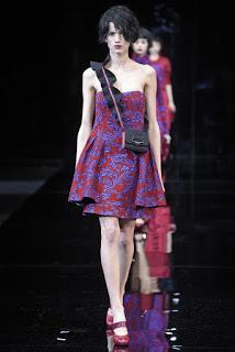 Emporio Armani no presentó capas en su nueva colección