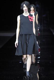 Emporio Armani no presentó capas en su nueva colección