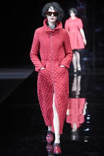 Emporio Armani no presentó capas en su nueva colección