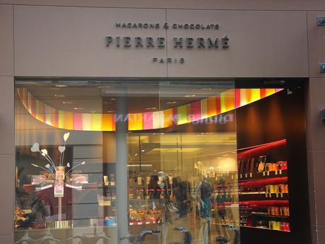 PARÍS. PRIMERA PARTE