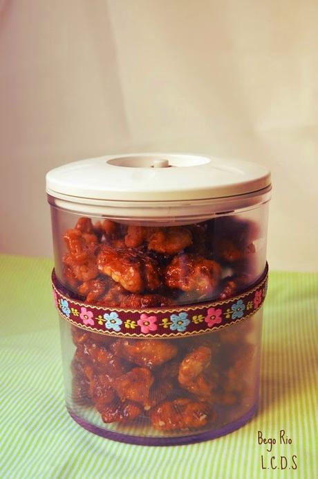 Almendras o nueces cantonesas