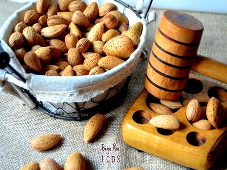 Almendras o nueces cantonesas