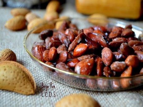 Almendras o nueces cantonesas