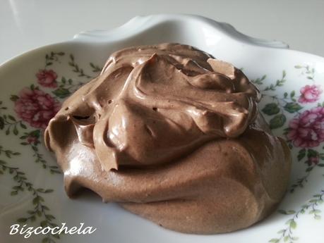 SALSA DE AJO NEGRO: AJONESA O ALIOLI DE AJO NEGRO