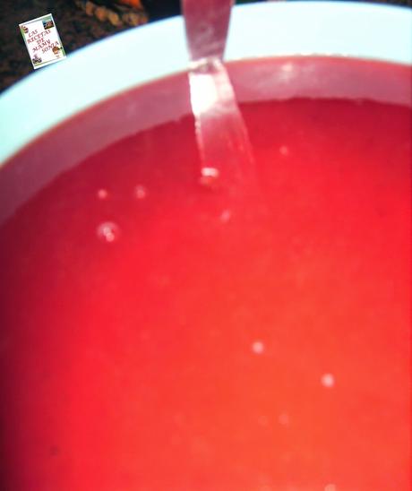 TARTA PETIT SUISSE DE FRESA  CON YOGUR GRIEGO CON THERMOMIX