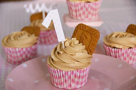 ¡PRIMER CUMPLEBLOG! Y Cupcakes de Speculoos para celebrarlo.