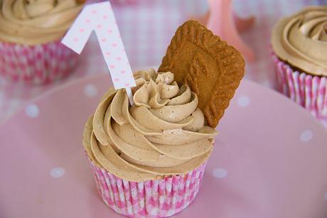 ¡PRIMER CUMPLEBLOG! Y Cupcakes de Speculoos para celebrarlo.