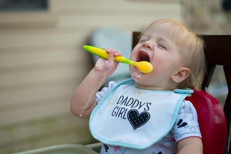 Baby-led weaning