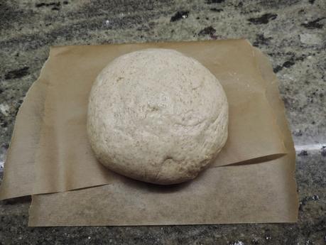 Pan integral gigante de hamburguesa con bebida de soja.