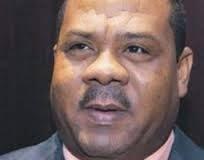 Remigio lanza precandidatura a senador por Independencia.