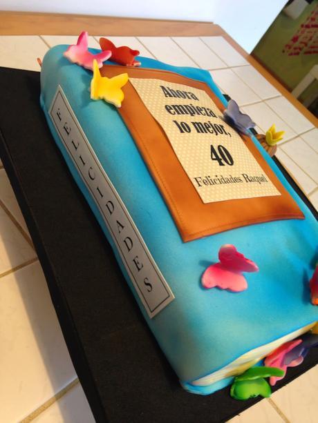 TARTA LIBRO
