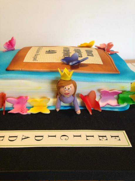 TARTA LIBRO