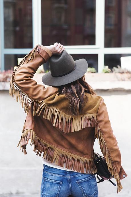 Milan_Fashion_Week-Polo_Ralph_Lauren_Fringed_Jacket-Topshop_Jeans-Bandana-Hat-Outfit-Street_Style-MFW-2