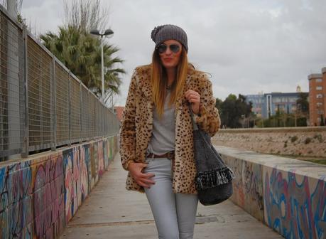 gRISES + pRINT + FLÚOR #nOUNIFORMES