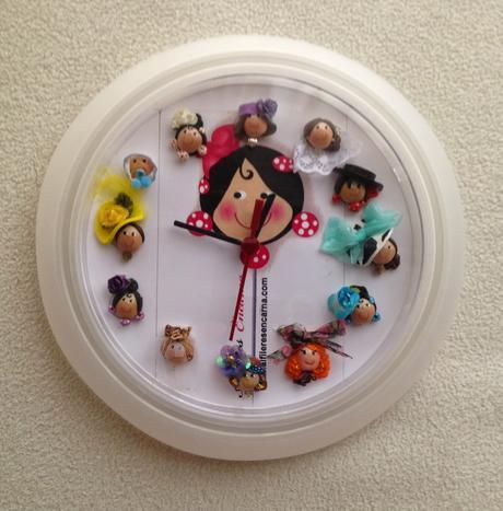 MARCANDO LAS HORAS EN EL TALLER DE ENCARNA