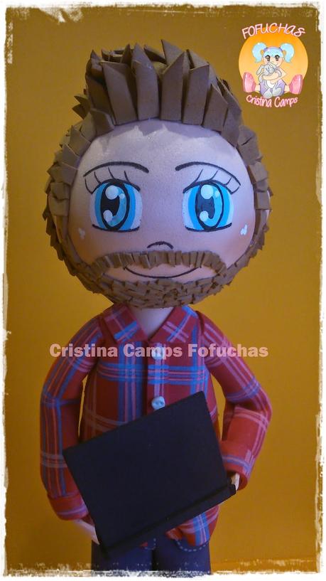 FOFUCHO CON ORDENADOR PORTATIL