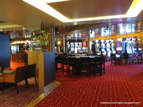 Crucero en el Ms VOLENDAM; de Singapur al corazón de Malasia y Myanmar