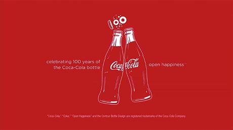 Celebra Coca Cola los 100 años de su envase con 15 comerciales