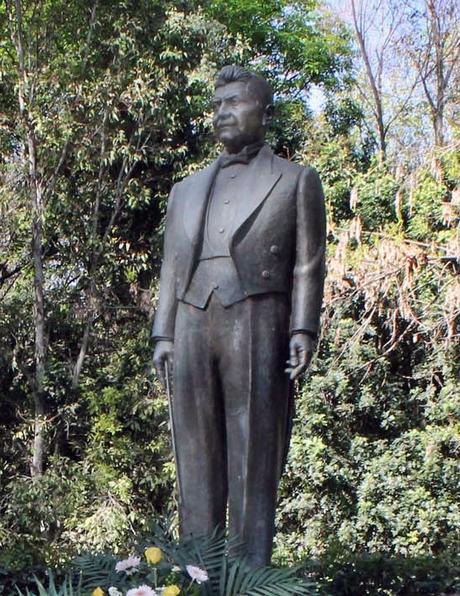Monumento a Julian Carrillo