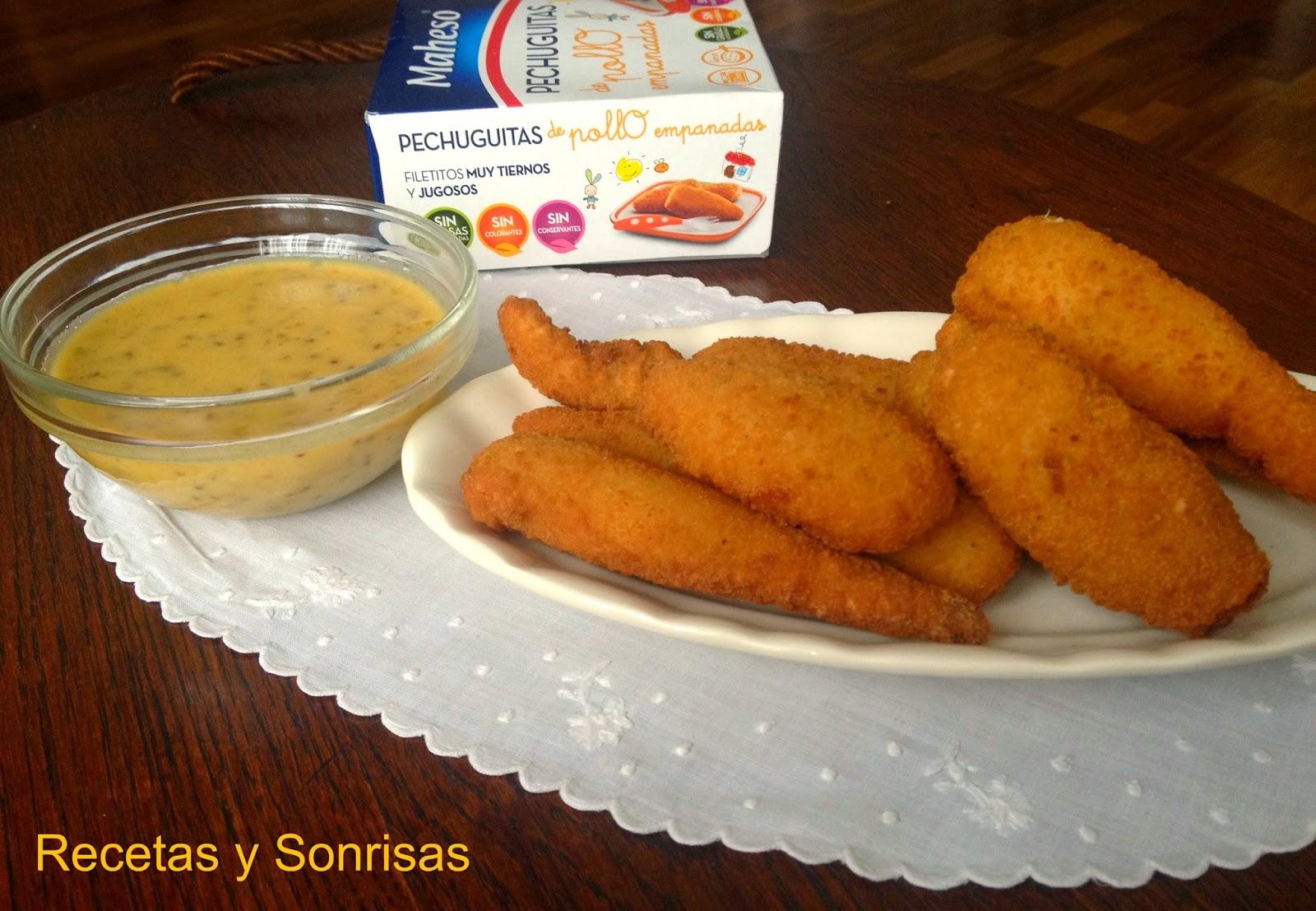 PECHUGUITAS EMPANADAS CON SALSA DE MOSTAZA, MIEL Y MAYONESA