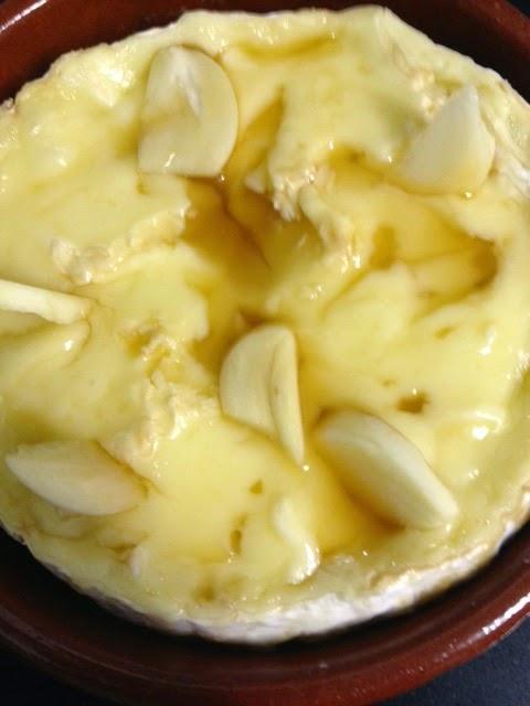 QUESO CAMEMBERT CON AJO Y COÑAC