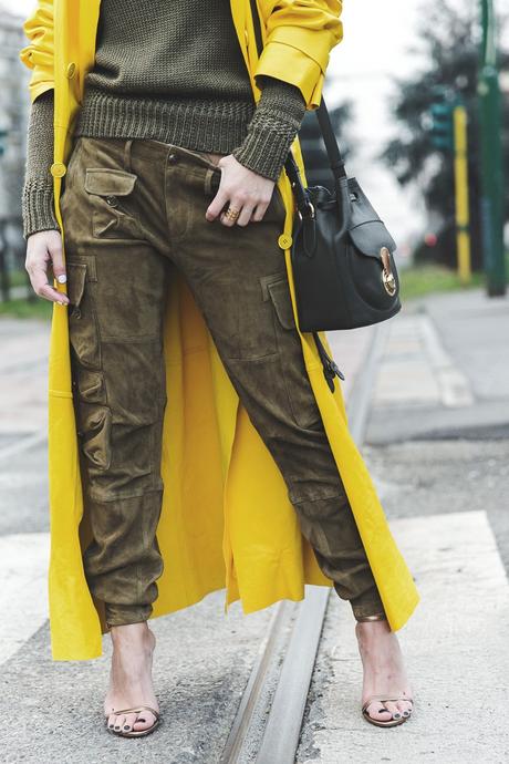Ralph_Lauren_Spring_Summer_2015-Yellow_Leather_Trench-Suede_Cargo-trousers-Khaki-Outfit-MFW-Milan_Fashion_Week-Collage_Vintage-Street_Style-23