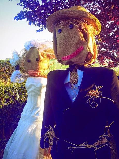 Maria y Santi, una boda real con decoración rústica / Ganadora sorteo Wedding Box