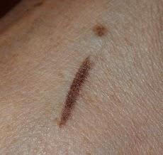 eyeliner marron dermeyes