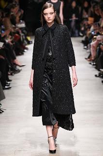 ROCHAS vuelve a sus orígenes con su nueva colección