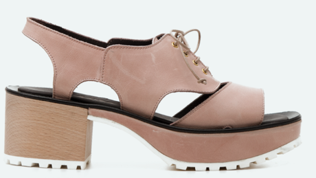Sandalia estilo Oxford de la marca de zapatos Naguisa