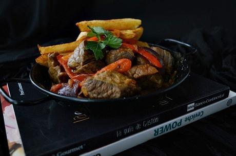 Lomo saltado al estilo peruano de Gastón Acurio Lomo saltado al estilo peruano de Gastón Acurio