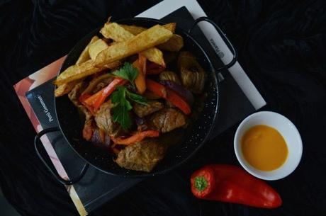 Lomo saltado al estilo peruano de Gastón Acurio Lomo saltado al estilo peruano de Gastón Acurio