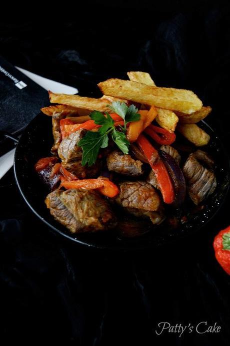 Lomo saltado al estilo peruano de Gastón Acurio Lomo saltado al estilo peruano de Gastón Acurio