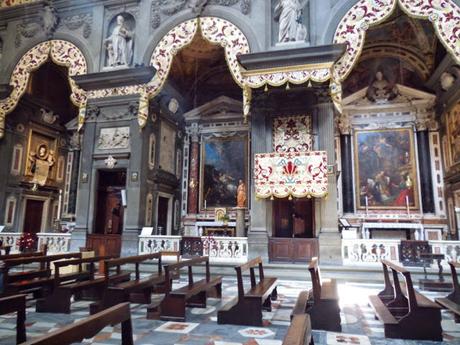 Capillas iglesia de Santi Michele e Gaetano