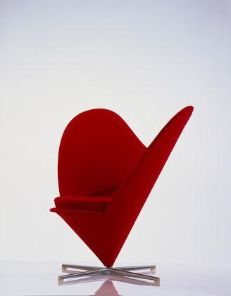 Febrero: Butaca Heart Cone Chair