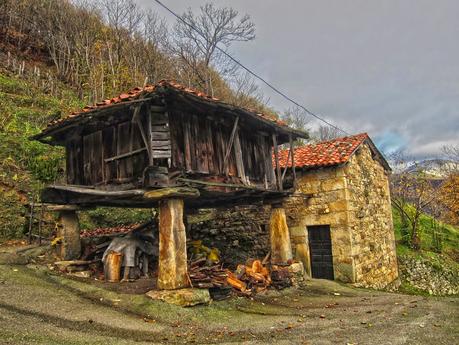 CUYARGAYOS (CIRCUITO DESDE EL EMBALSE DE TANES)