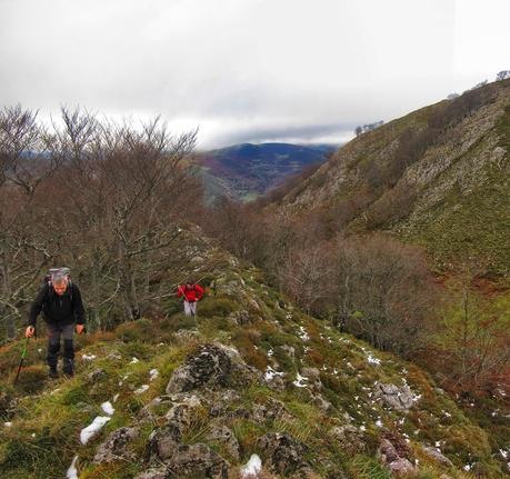 CUYARGAYOS (CIRCUITO DESDE EL EMBALSE DE TANES)