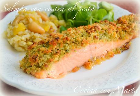 Salmón al horno con costra al pesto pesto. Baked salmon. Receta fácil, rápida y saludable.