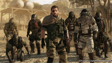 Kojima muestra la Edición Coleccionista de The Phantom Pain metal gear online